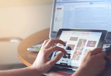 An AI-Driven Tool that Motivates Children's Reading